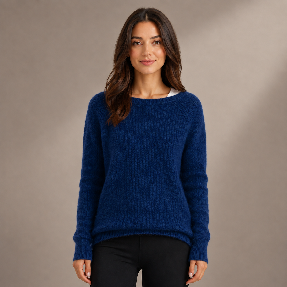 Camisola de Senhora com Corte Relaxado e Mangas Compridas