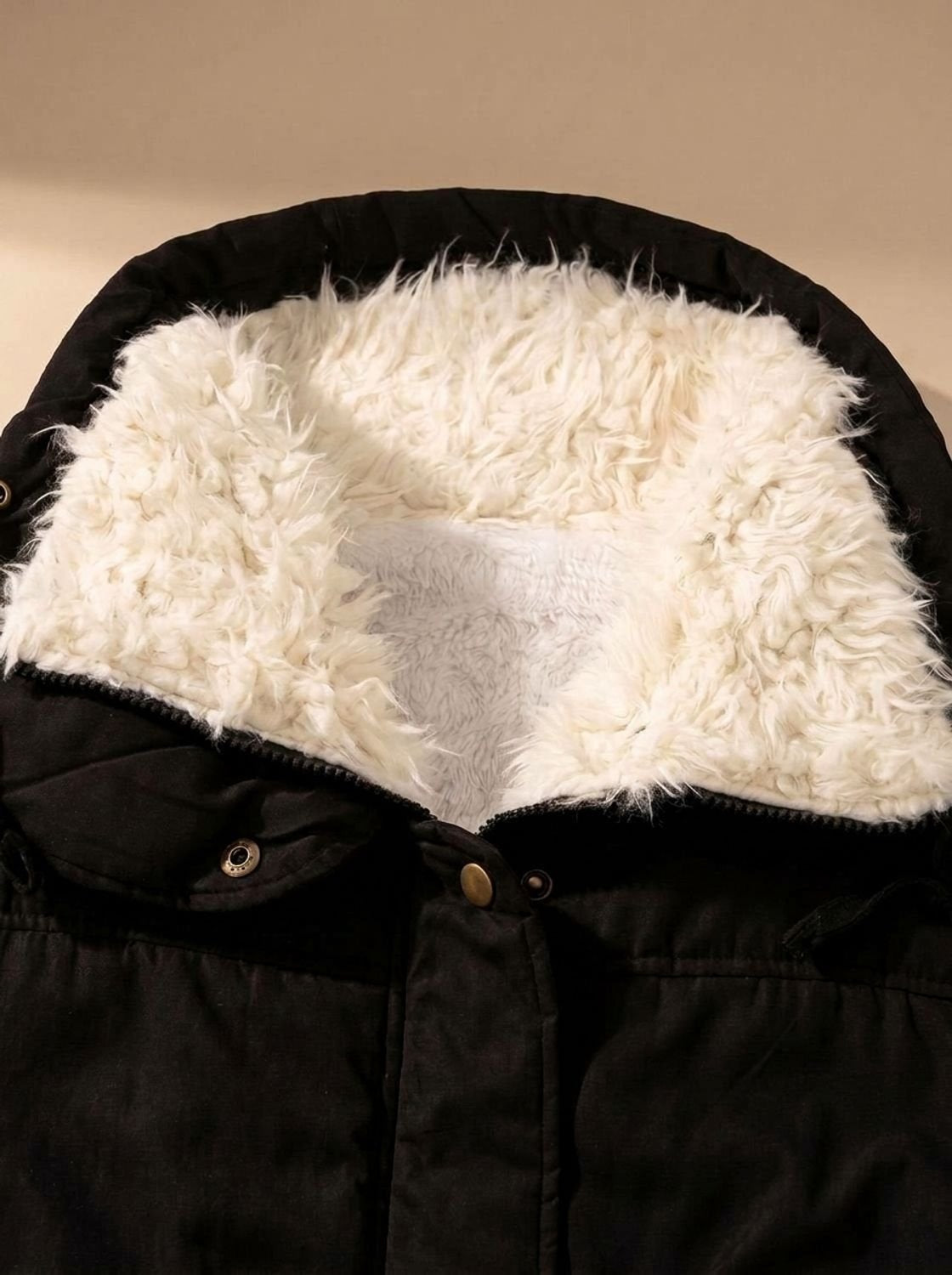 Cristina | Parka Acolchoada Mulher Gola de Pelo com Cordão