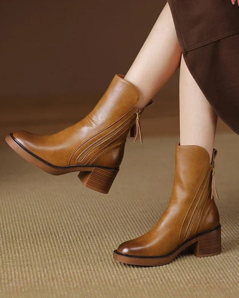 Daniela | Botins de Couro Mulher Salto Bloco com Fecho