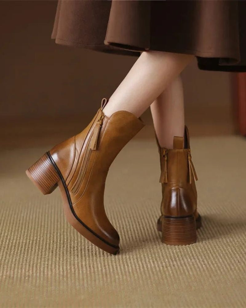 Daniela | Botins de Couro Mulher Salto Bloco com Fecho
