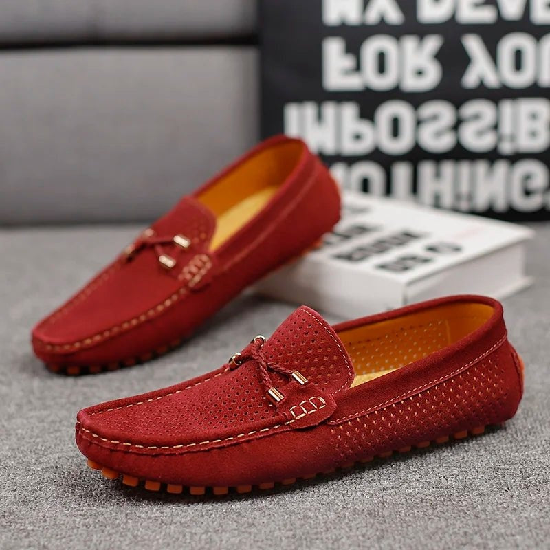 Dinis | Mocassins de Camurça Perfurada Homem Slip-On Detalhe Metálico