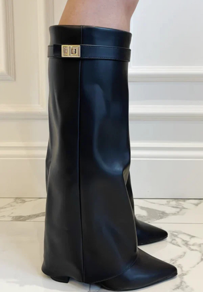 Elisabete | Botas Cano Alto Mulher Polipele Bico Fino Fivela Metálica