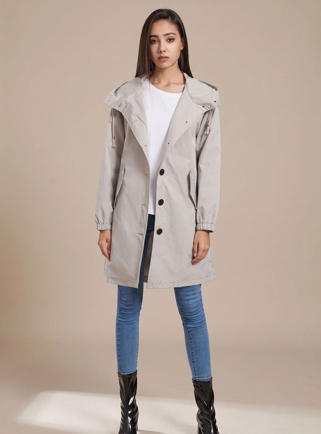 Elisabete | Trench Coat Impermeável Mulher com Capuz Botões