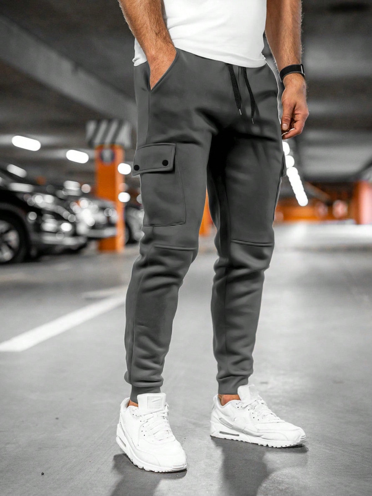 Gonçalo | Calças Cargo Homem Jogger com Bolsos Laterais