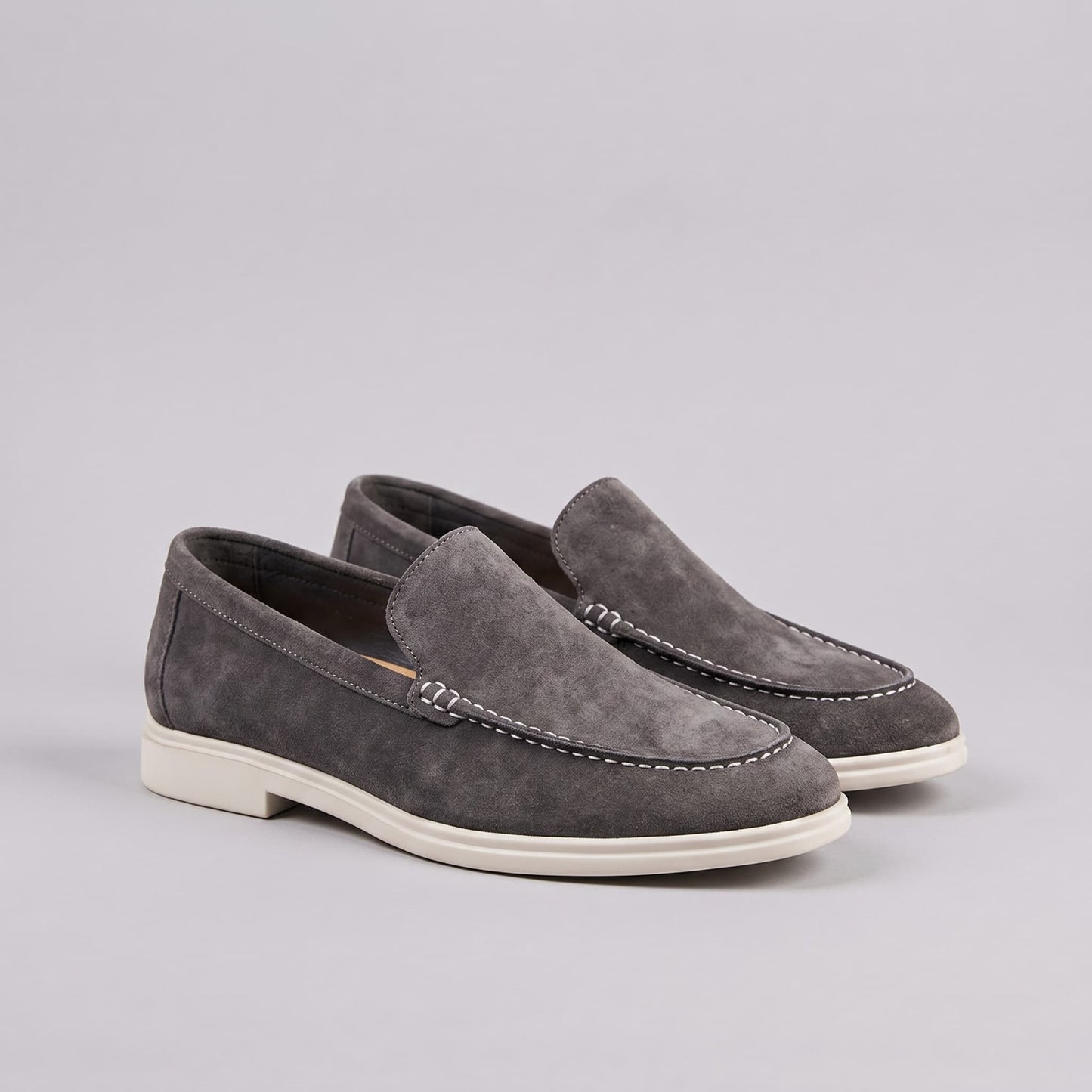 Gustavo | Mocassins de Camurça Homem Slip-On Sola Borracha