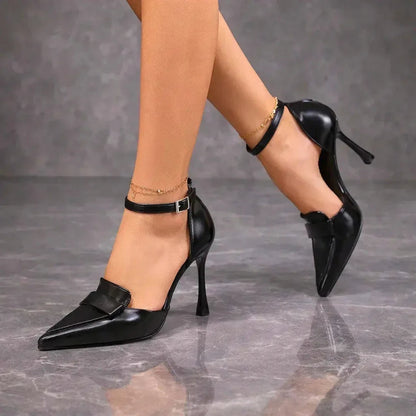 Irina | Stilettos de Couro Vegan Mulher Bico Apontado Tira Tornozelo
