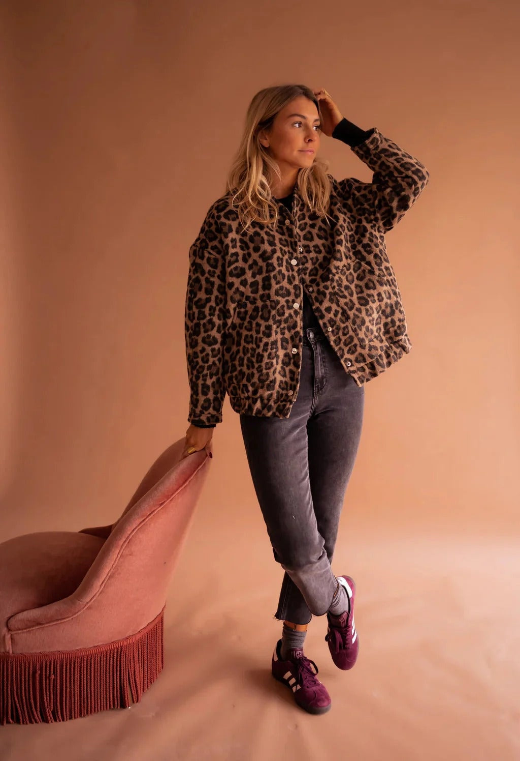 Isabel | Casaco Bomber Estampado Leopardo Mulher Botões de Pressão