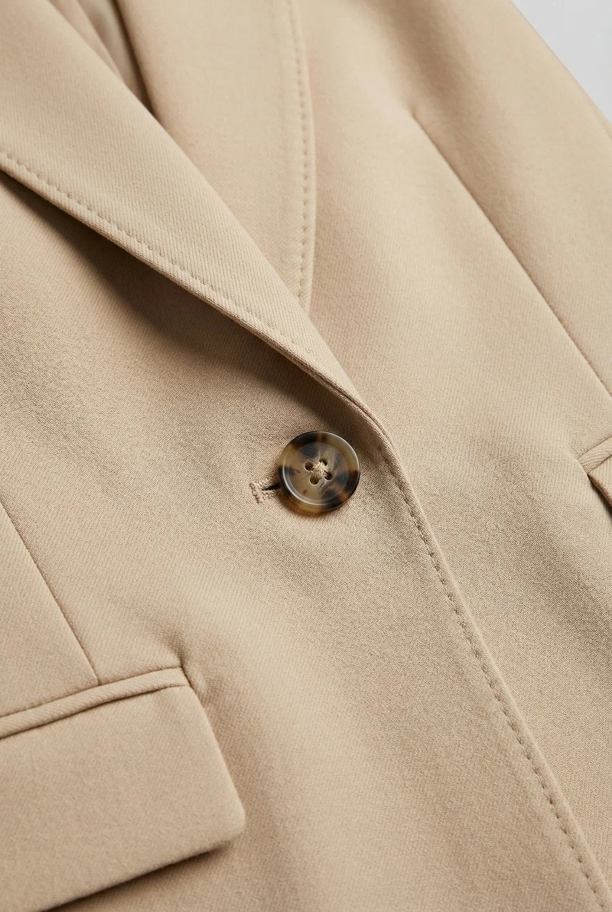 Joana | Blazer Estruturado Mulher Botão Único Lapela