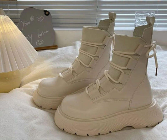 Lara | Botas Militares Mulher Plataforma com Atacadores