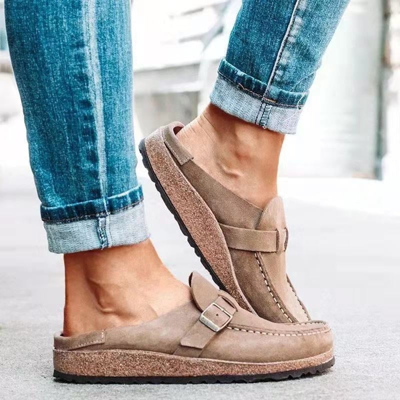 Leonor | Mocassins de Camurça Mulher Slip-On Fivela