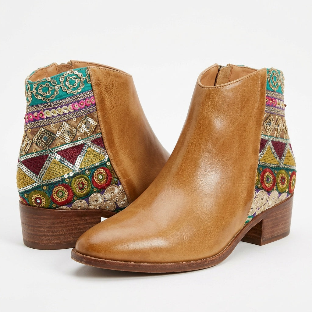 Lúcia | Botins Cowboy Mulher com Bordados e Lantejoulas