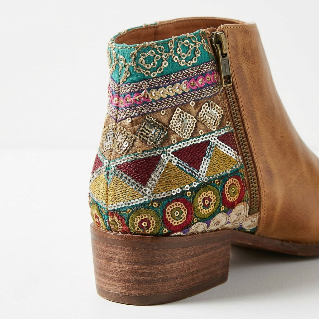 Lúcia | Botins Cowboy Mulher com Bordados e Lantejoulas