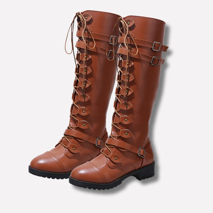 Madalena | Botas Militares Mulher Cano Alto Atacadores Fivela