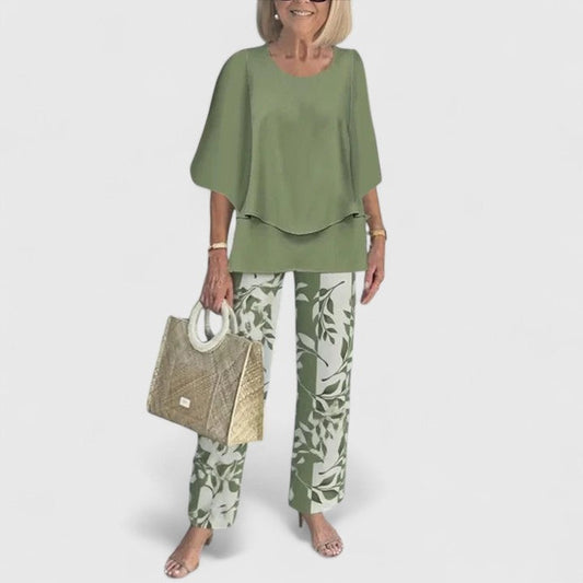 Madalena | Conjunto Blusa e Calças Estampadas Mulher Manga Curta