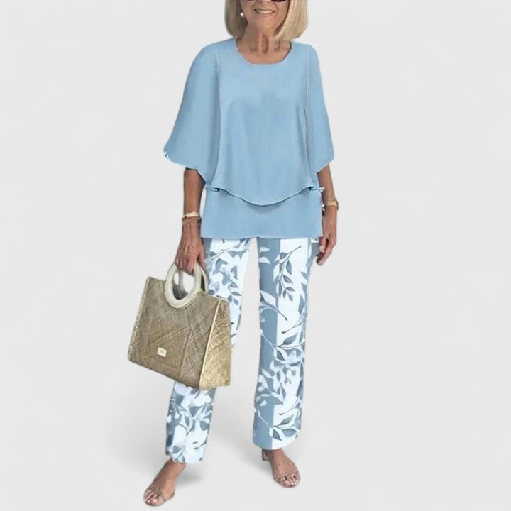 Madalena | Conjunto Blusa e Calças Estampadas Mulher Manga Curta