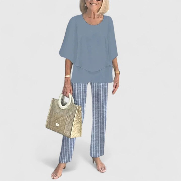 Madalena | Conjunto Blusa e Calças Estampadas Mulher Manga Curta
