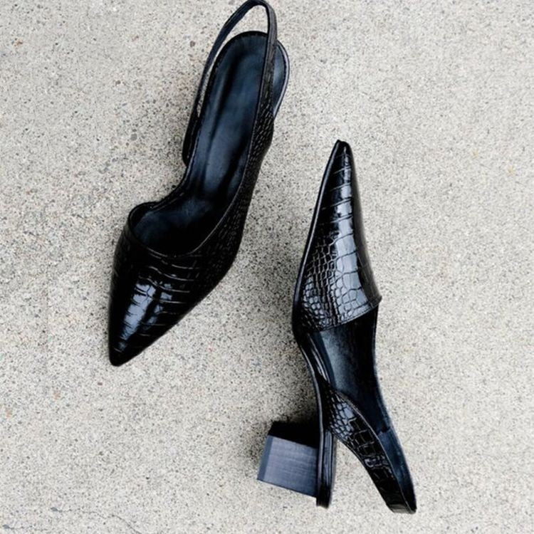 Manuela | Sapatos Oxford Mulher Slingback Bico Fino Salto Baixo