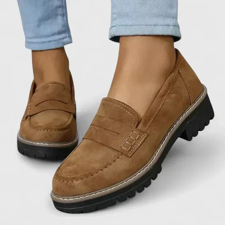 Mariana | Sapatilhas Casuais Mulher Loafer Sola Grossa