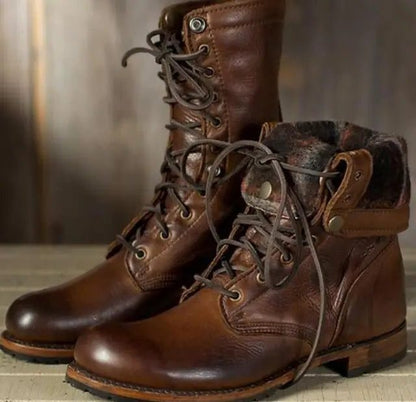 Marta | Botas Militares de Couro Mulher com Atacadores