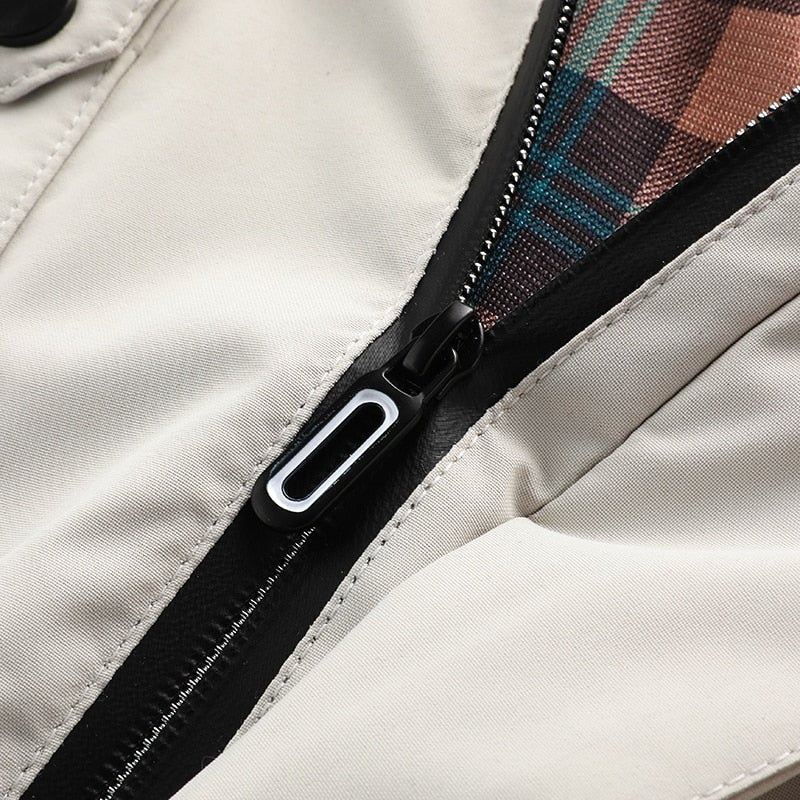 Martim | Parka Impermeável Homem com Capuz Múltiplos Bolsos