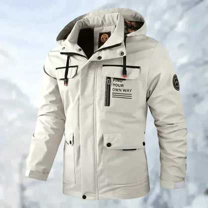 Martim | Parka Impermeável Homem com Capuz Múltiplos Bolsos