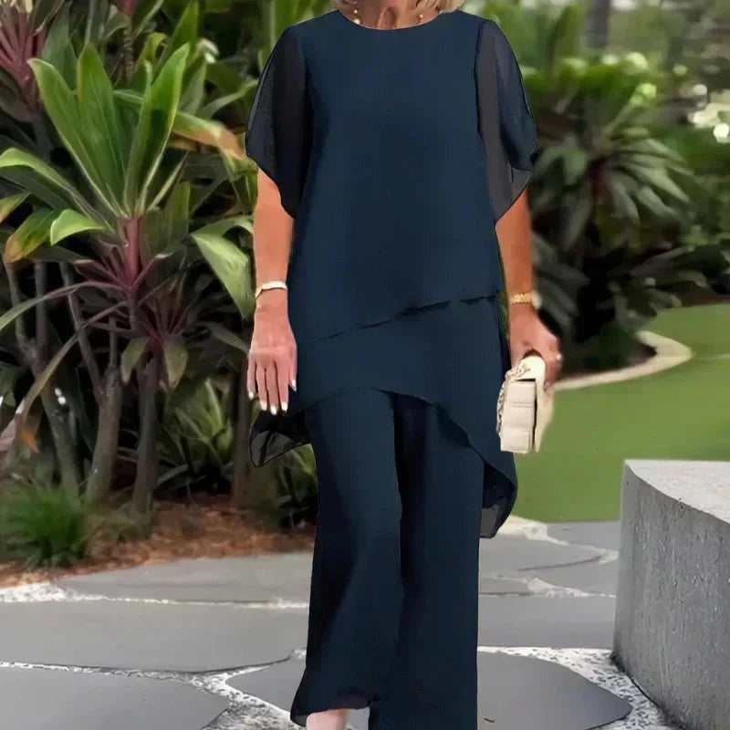 Patrícia | Conjunto Mulher Calças Perna Larga Top Assimétrico Chiffon