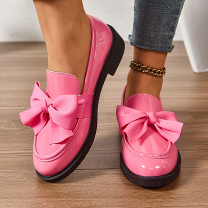 Patrícia | Loafers de Verniz Mulher com Laço