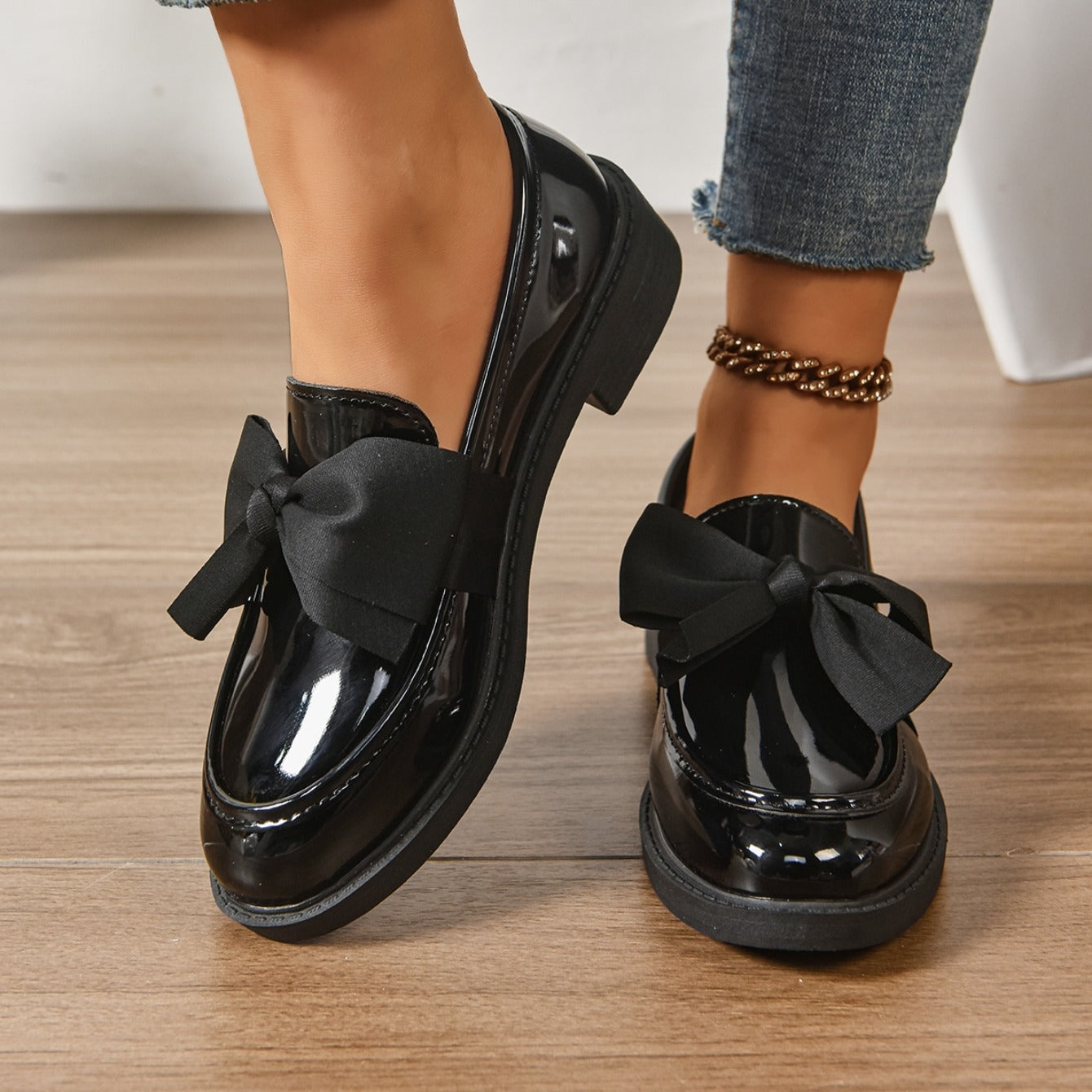Patrícia | Loafers de Verniz Mulher com Laço