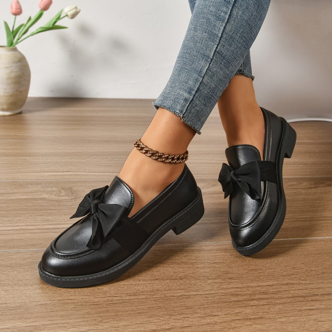 Patrícia | Loafers de Verniz Mulher com Laço
