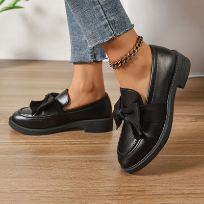 Patrícia | Loafers de Verniz Mulher com Laço