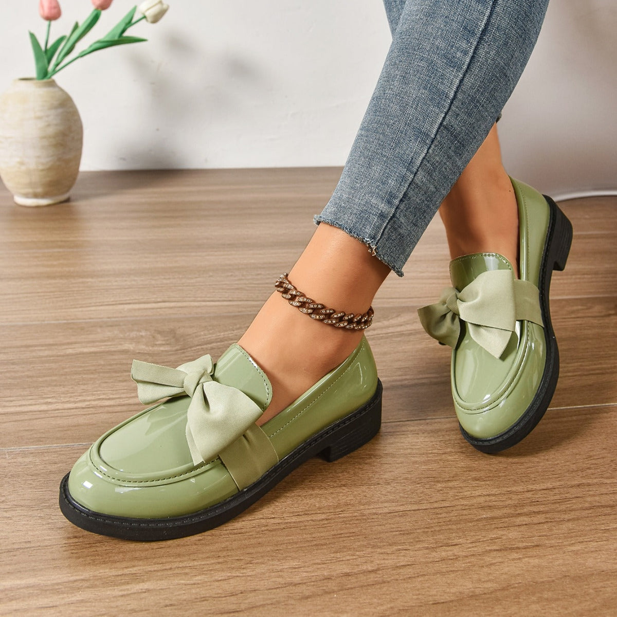Patrícia | Loafers de Verniz Mulher com Laço