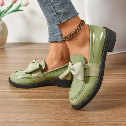 Patrícia | Loafers de Verniz Mulher com Laço