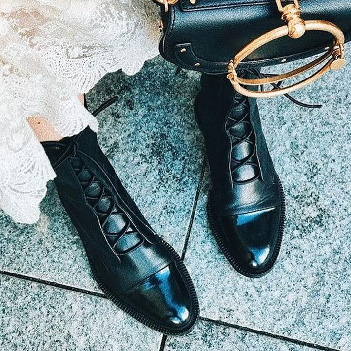 Sara | Botas Militares Mulher de Couro com Atacadores