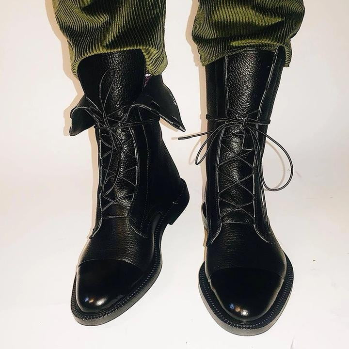 Sara | Botas Militares Mulher de Couro com Atacadores