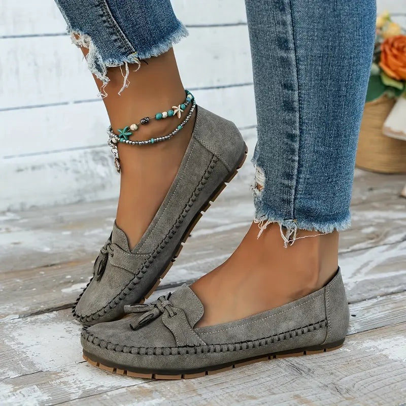 Sílvia | Mocassins de Camurça Mulher com Franja Bico Redondo