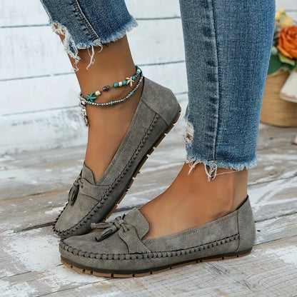 Sílvia | Mocassins de Camurça Mulher com Franja Bico Redondo